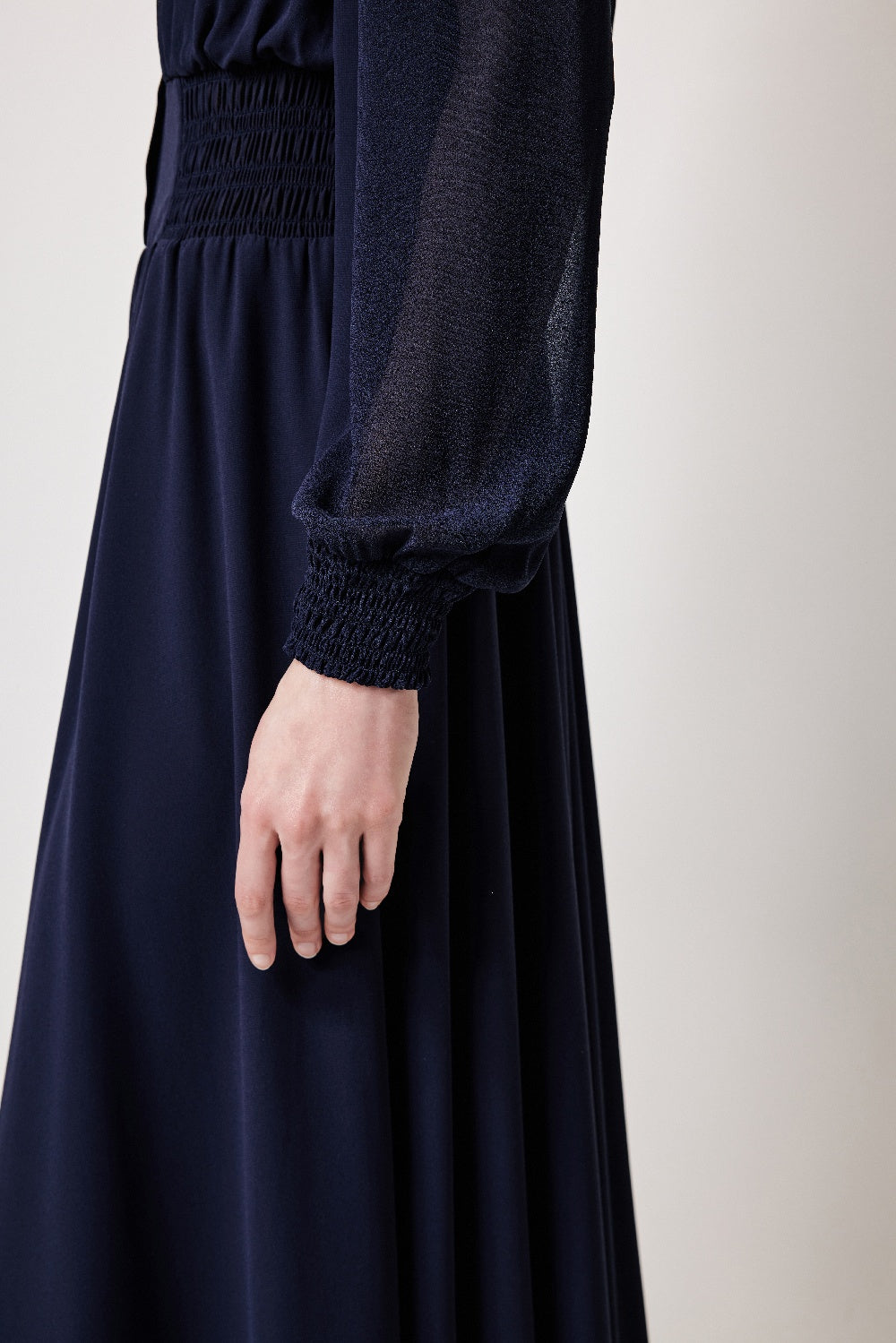 MARYLING Flowing Midnight Silhouette Dresses