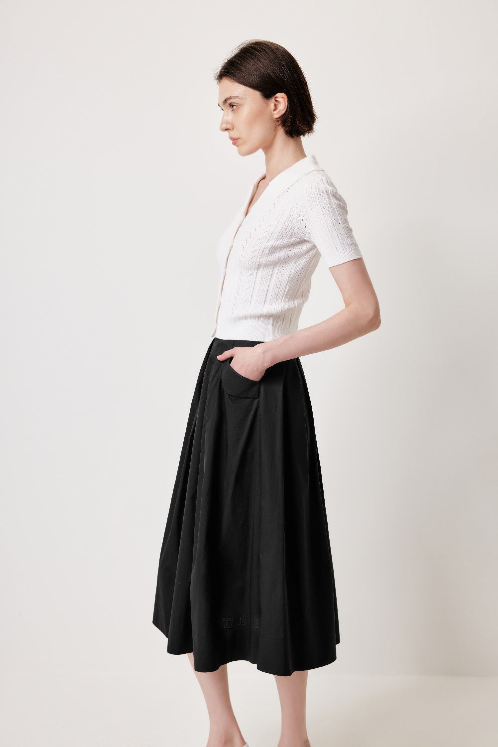 MARYLING 블랙 심플 A라인 스커트